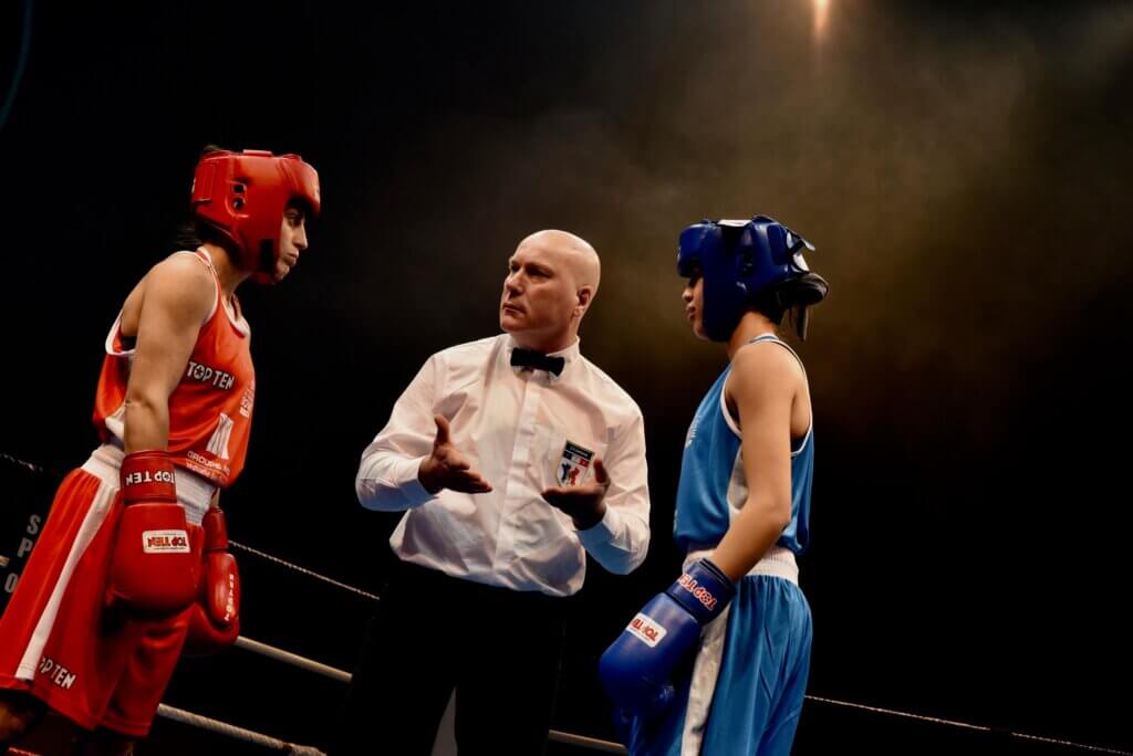 Photo arbitrage ffb federation francaise de boxe